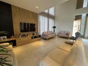 Casa com 4 dormitórios à venda, 450 m² por R$...