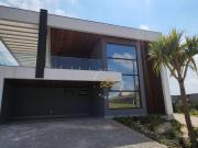 Casa com 4 dormitórios à venda, 450 m² por R$...