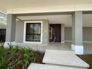 Casa com 4 dormitórios à venda, 453 m² por R$...