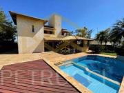 Casa com 4 dormitórios à venda, 456 m² por R$...