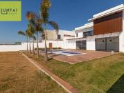 Casa com 4 dormitórios à venda, 456 m² por R$...