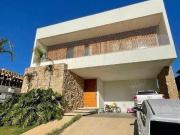 Casa com 4 dormitórios à venda, 460 m² por R$...