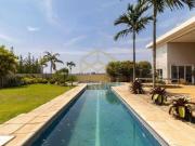 Casa com 4 dormitórios à venda, 460 m² por R$...