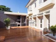 Casa com 4 dormitórios à venda, 465 m² por R$...