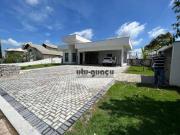Casa com 4 dormitórios à venda, 470 m² por R$...
