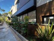 Casa com 4 dormitórios à venda, 472 m² por R$...