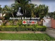 Casa com 4 dormitórios à venda, 480 m² por R$...