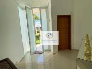 Casa com 4 dormitórios à venda, 481 m² por R$...