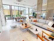 Casa com 4 dormitórios à venda, 481 m² por R$...