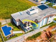 Casa com 4 dormitórios à venda, 490 m² por R$...