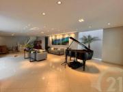 Casa com 4 dormitórios à venda, 491 m² por R$...