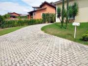 Casa com 4 dormitórios à venda, 500 m² por R$...