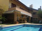 Casa com 4 dormitórios à venda, 500 m² por R$...