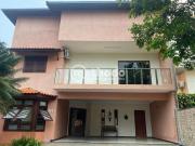 Casa com 4 dormitórios à venda, 501 m² por R$...