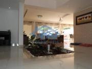 Casa com 4 dormitórios à venda, 510 m² por R$...