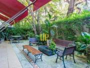 Casa com 4 dormitórios à venda, 518 m² por R$...