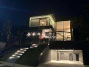 Casa com 4 dormitórios à venda, 525 m² por R$...