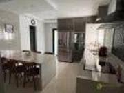 Casa com 4 dormitórios à venda, 530 m² por R$...