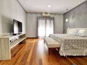 Casa com 4 dormitórios à venda, 533 m² por R$...