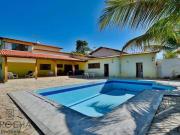 Casa com 4 dormitórios à venda, 550 m² por R$...