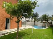 CASA COM 4 DORMITÓRIOS À VENDA, 550 M² POR R$...