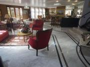 Casa com 4 dormitórios à venda, 579 m² por R$...