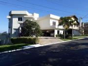 Casa com 4 dormitórios à venda, 590 m² por R$...