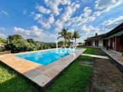 Casa com 4 dormitórios à venda, 596 m² por R$...