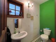 Casa com 4 dormitórios à venda, 600 m² por R$...