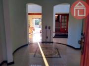 Casa com 4 dormitórios à venda, 600 m² por R$...