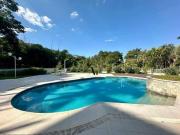 Casa com 4 dormitórios à venda, 600 m² por R$...