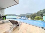 Casa com 4 dormitórios à venda, 620 m² por R$...