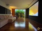 Casa com 4 dormitórios à venda, 630 m² por R$...