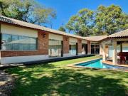 Casa com 4 dormitórios à venda, 638 m² Granja Viana...