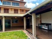 Casa com 4 dormitórios à venda, 640 m² por R$...