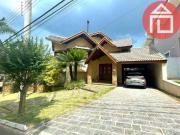Casa com 4 dormitórios à venda, 650 m² por R$...