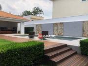 Casa com 4 dormitórios à venda, 650 m² por R$...