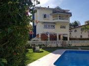 Casa com 4 dormitórios à venda, 680 m² por R$...