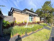 Casa com 4 dormitórios à venda, 703 m² por R$...