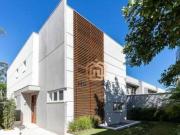 Casa com 4 dormitórios à venda, 707 m² por R$...