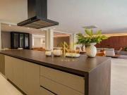 Casa com 4 dormitórios à venda, 722 m² por R$...