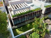 Casa com 4 dormitórios à venda, 724 m² por R$...