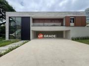 Casa com 4 dormitórios à venda, 730 m² por R$...