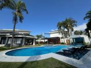 Casa com 4 dormitórios à venda, 750 m² por R$...