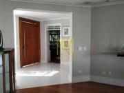 Casa com 4 dormitórios à venda, 757 m² por R$...