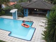 Casa com 4 dormitórios à venda, 763 m² por R$...