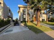 Casa com 4 dormitórios à venda, 800 m² por R$...