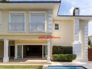 Casa com 4 dormitórios à venda, 813 m² por R$...