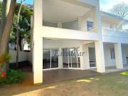 Casa com 4 dormitórios à venda, 857 m² por R$...