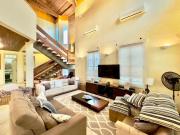 Casa com 4 dormitórios à venda, 860 m² por R$...